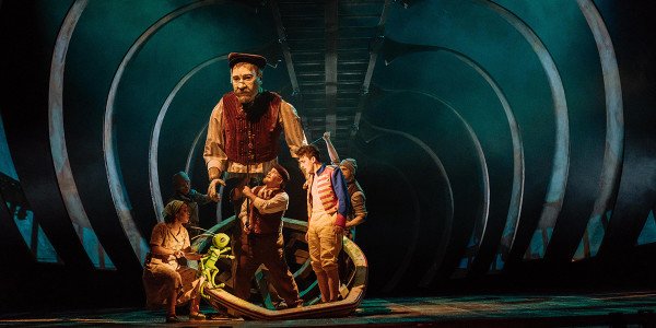 Pinocchio at the National Theatre (Photo: Manuel Harlan)
