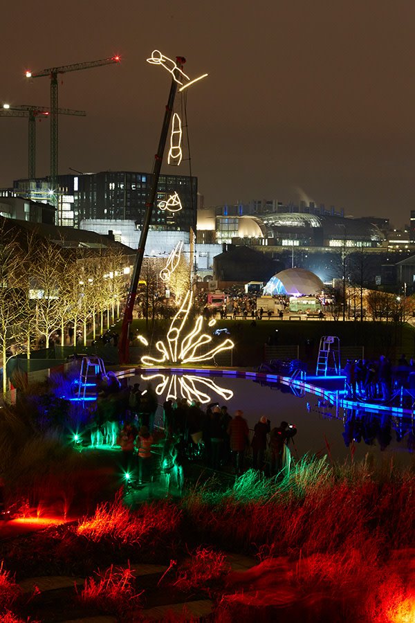The Diver installation in London Lumiere 2016 (Photo: Matthew Andrews/VisitLondon.com)