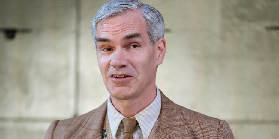 Angus Wright in The Prime of Miss Jean Brodie at the Donmar Warehouse, directed by Polly Findlay, designed by Lizzie Clachan. Photo Manuel Harlan