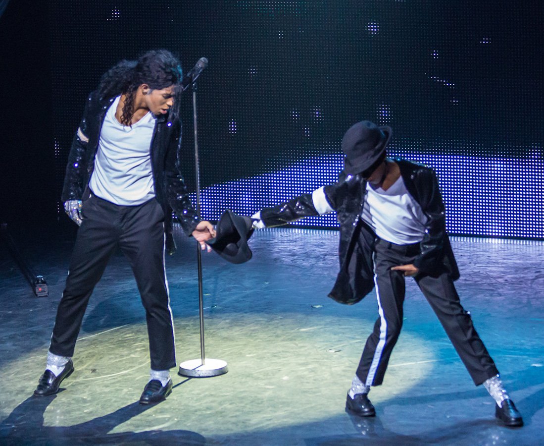 Kieran Alleyne (MJ) and Xhanti Mbonzongwana (young MJ) performing Billie Jean at Thriller Live (Photo: Betty Zapata)