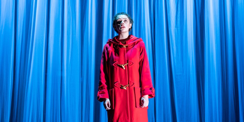 Isis Hainsworth in Pinter Four. Photo credit: Marc Brenner.