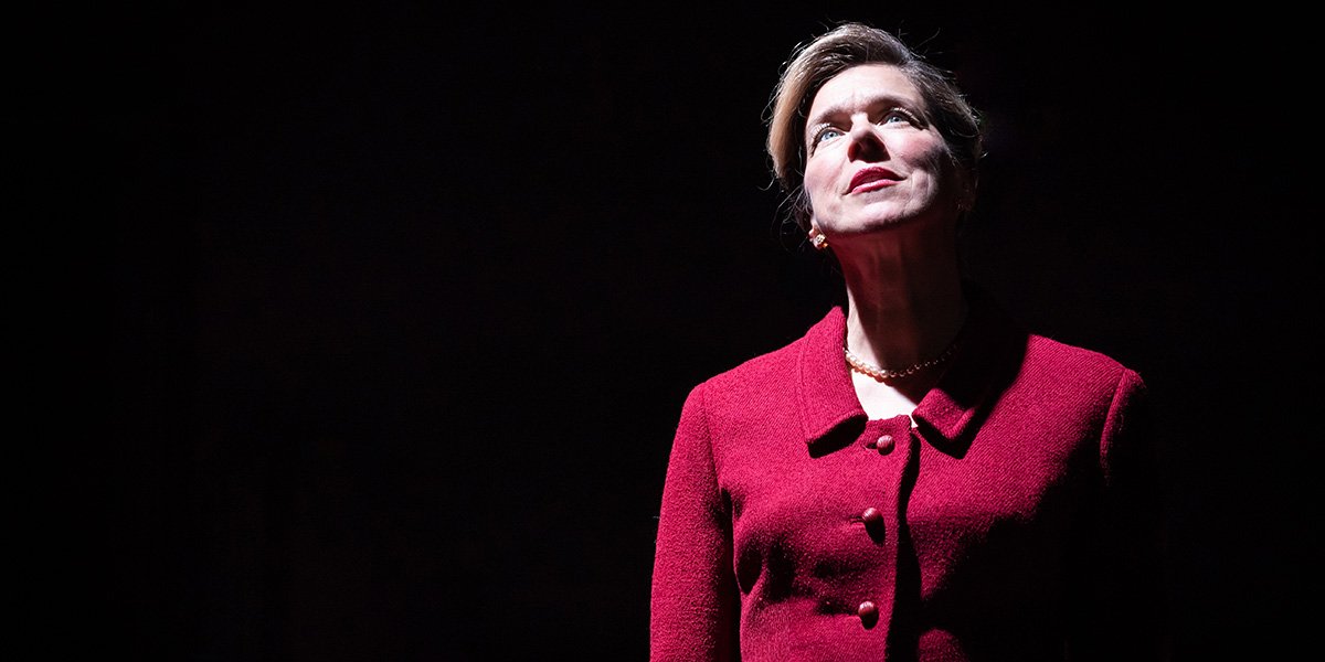 Janie Dee in Pinter Four. Photo credit: Marc Brenner