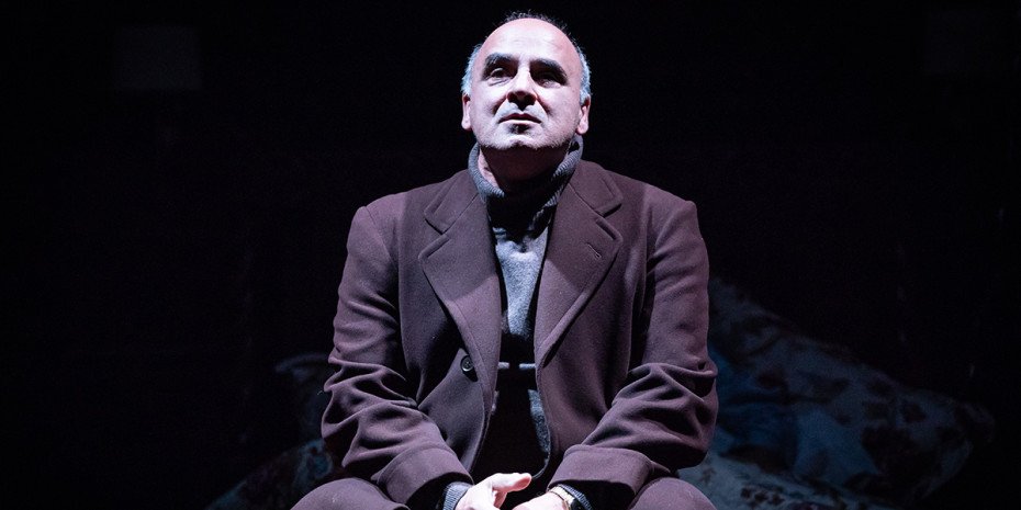 Peter Polycarpou in Pinter Four. Photo credit: Marc Brenner