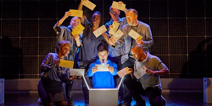 Joshua Jenkins and the company of The Curious Incident Of The Dog In The Night-Time (Photo: Brinkhoff/Mogenburg)