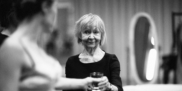 Sheila Reid. Photography by Jan Versweyveld cn9zes