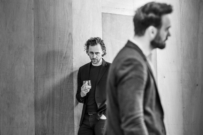 l-r Tom Hiddleston and Charlie Cox in rehearsal for 'Betrayal'. Photo credit Marc Brenner.