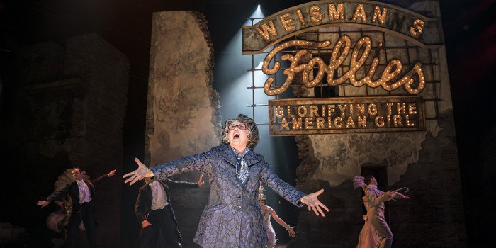 FOLLIES 2019 Claire Moore (Hattie) National Theatre (c) Johan