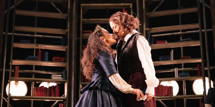 Saffron Coomber (Emilia 1) and Charity Wakefield (William Shakespeare) in Emilia at the Vaudeville Theatre. Photo credit Helen Murray (2)