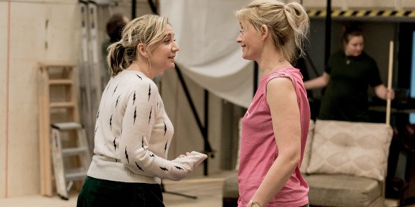 Josie Rourke Director and Anne Marie Duff Charity Hope Valentine in rehearsals for Sweet Charity at the Donmar Warehouse. Photo by Manuel Harlan 020 bofbhm