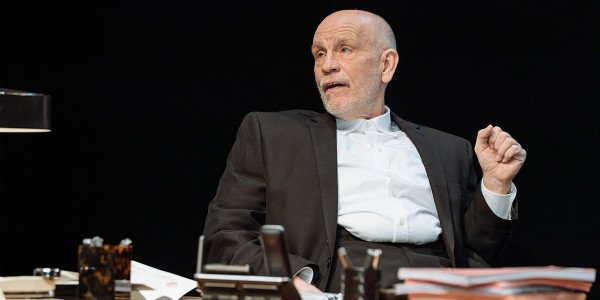 John Malkovich in Bitter Wheat (Photo: Manuel Harlan)