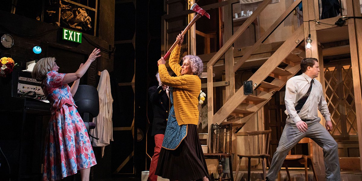 Debra Gillet (Belinda Blair), Meera Syal (Dotty Otley), Daniel Rigby (Garry Lejeune) in Noises Off