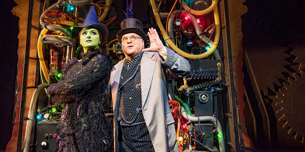 Nikki Bentley Elphaba and Andy Hockley Wizard Photo By Matt Crockett 9059 RT vmraqp