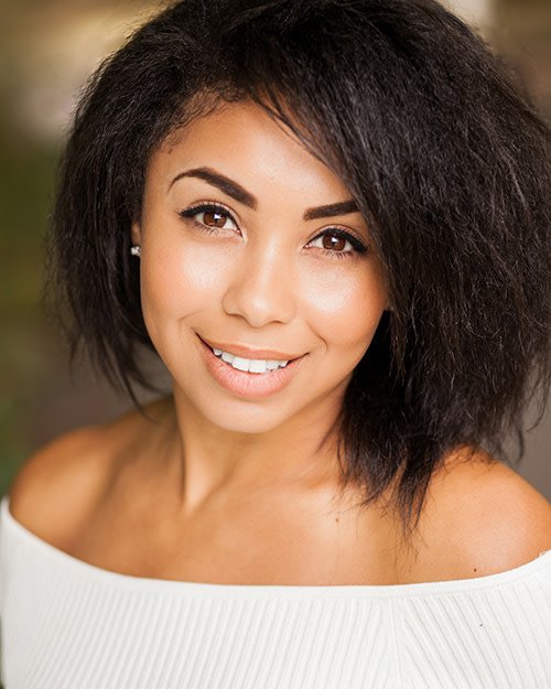 Zara MacIntosh headshot g2irzs