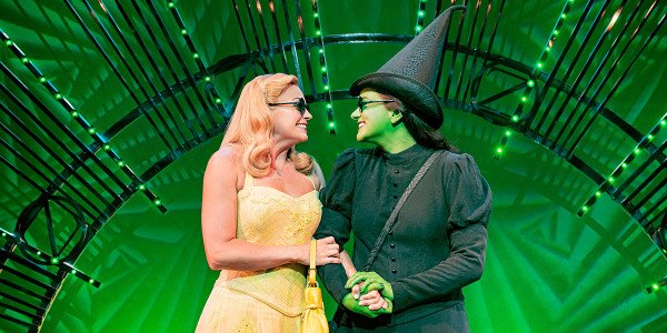 Helen Woolf as Glinda and Nikki Bentley as Elphaba. Photo By Matt Crockett.