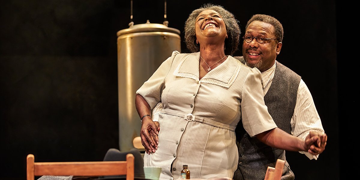 Sharon D. Clarke and Wendell Pierce in Death Of A Salesman