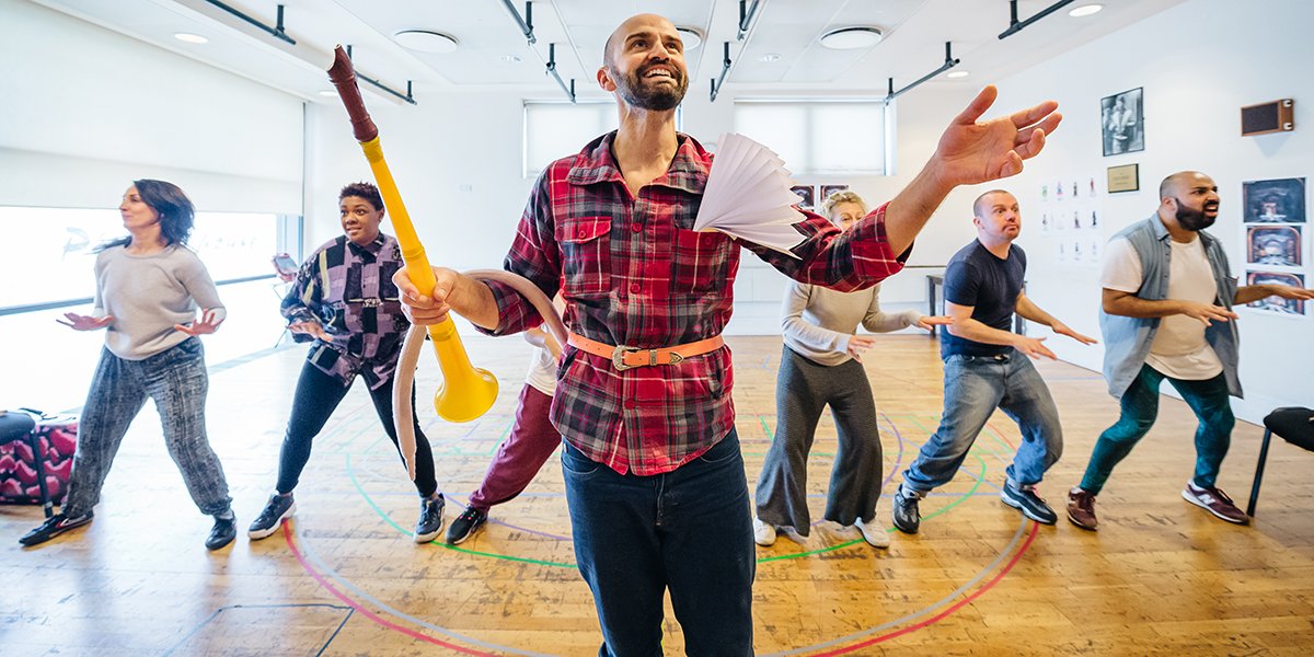 Dick Whittington at Stratford East Photo by Ikin Yum.