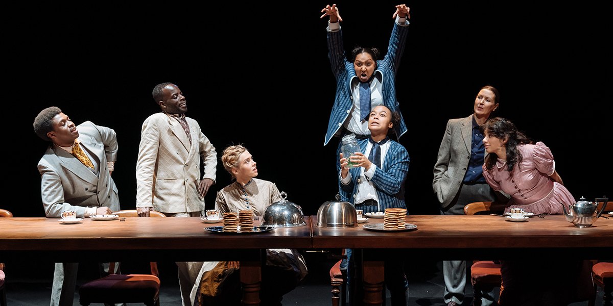 The company of Oscar Wilde's The Canterville Ghost at the Unicorn Theatre. Photo by Manuel Harlan.