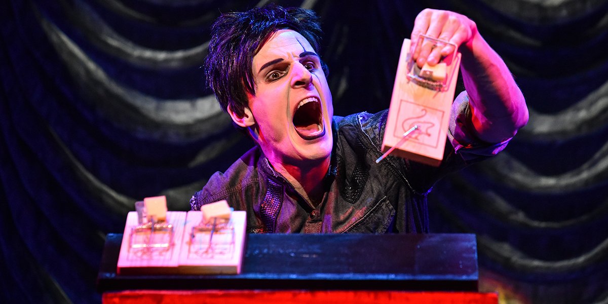 Dave Hearn as The Blade in Magic Goes Wrong. Photo by Robert Day.