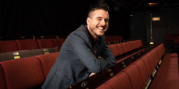 Donmar Warehouse Artistic Director Michael Longhurst. Photo by Helen Maybanks y5njfw