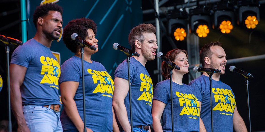 059 WEL 2019 Saturday Pamela Raith Photography Come From Away close up hcusnc