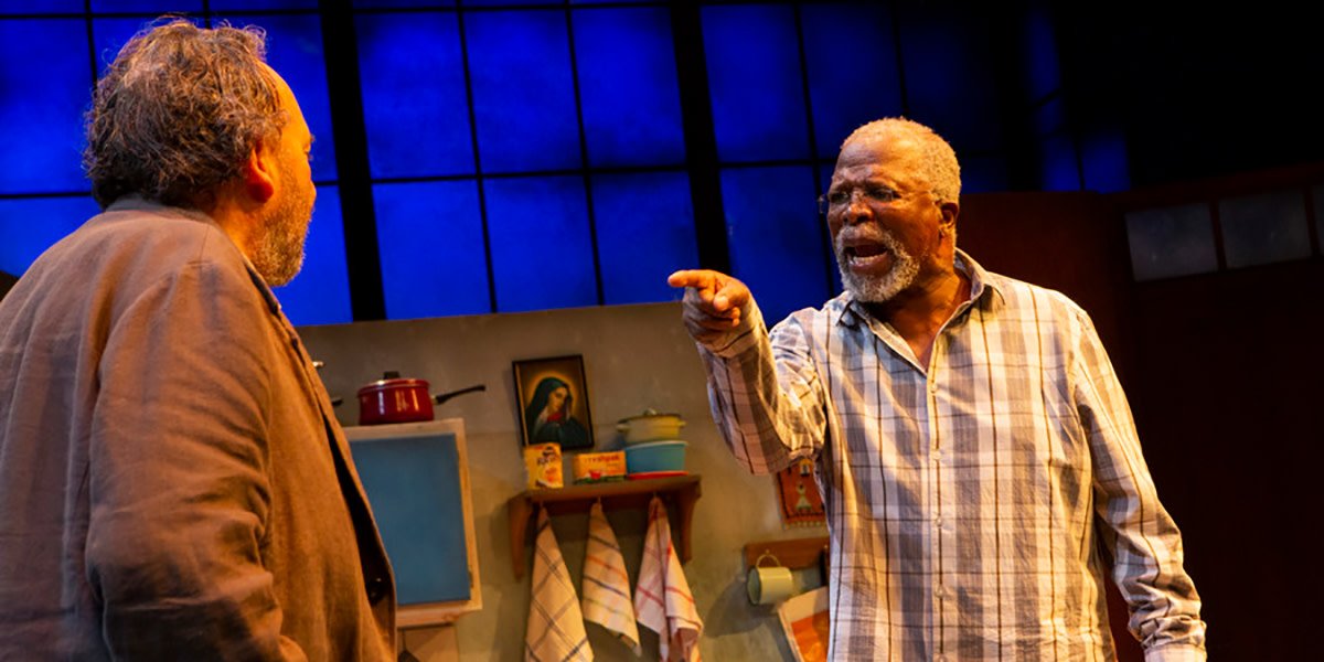 277069 Kunene and the King production photos 2019 2019 Web use ehsvmw