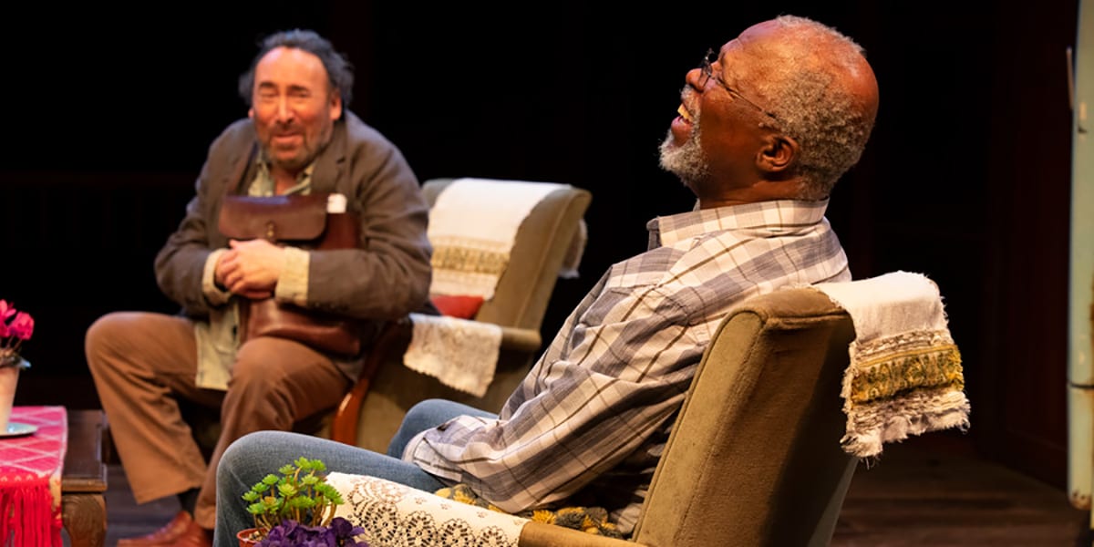 276964 Kunene and the King production photos 2019 2019 Web use hwk5re