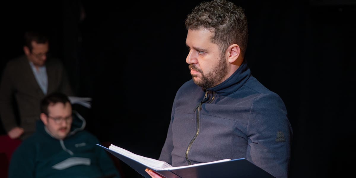 Roberto Barbaro in rehearsals for Opera Undone Tosca La boh%C3%A8me credit Beastly Studios et01wf