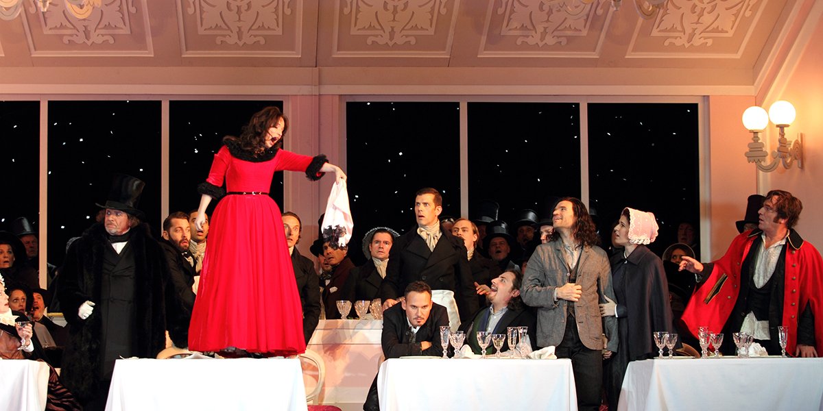 Royal Opera House announces two new broadcasts in #OurHouseToYourHouse series