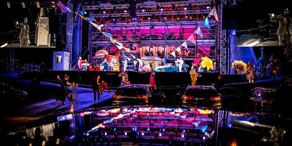 ENO-Drive-Live-La-boheme-at-Alexandra-Palace-ensemble-_-Lloyd-Winters_2x1_qvscpt