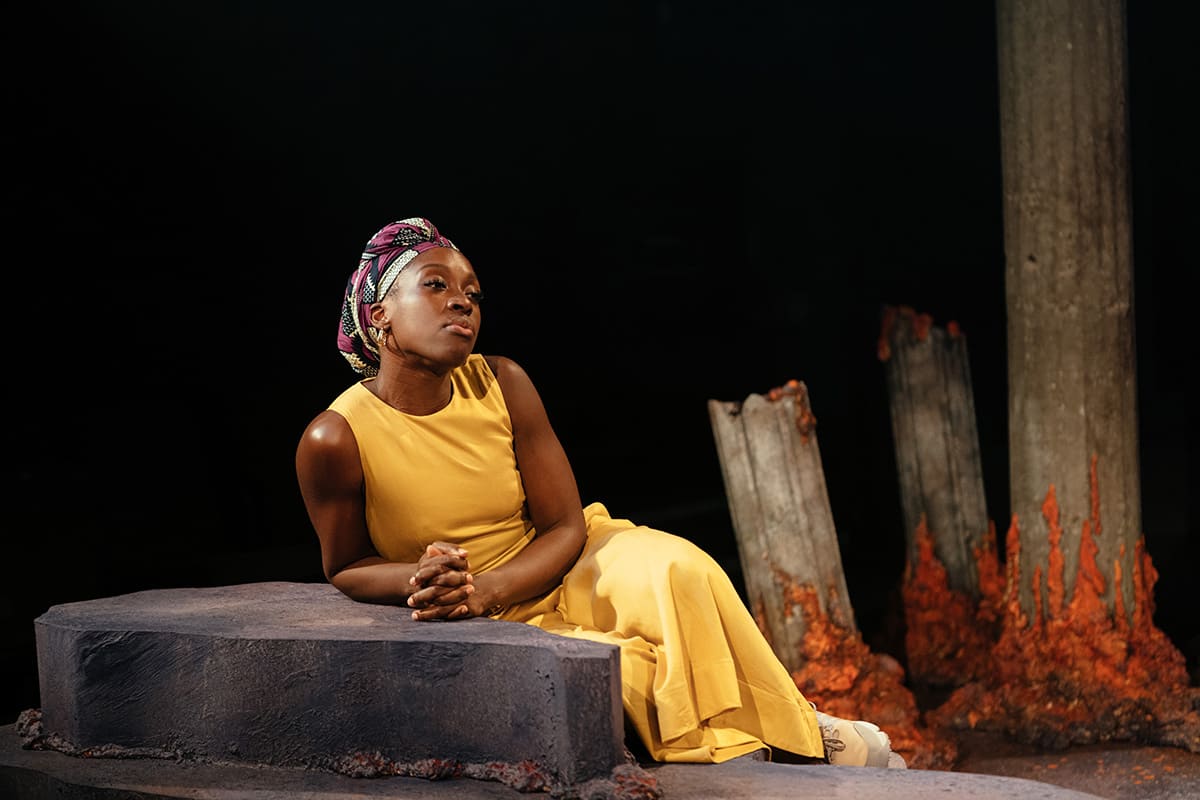 Ronk%E1%BA%B9 Ad%C3%A9kolu%E1%BA%B9jo in Lava at the Bush Theatre. Photo credit Helen Murray 72 1200600 h82k1q