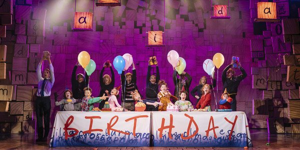 3 The RSC s Matilda The Musical Sept 2019 rlsyod