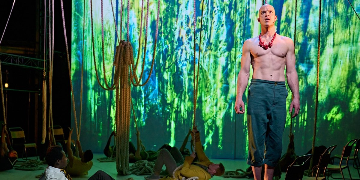 A Monster Calls Theatre Tickets | Official London Theatre | Closed: 9 ...