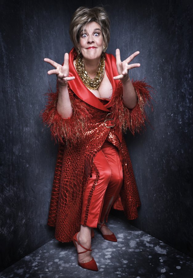 Jane Milligan Madame Escapade in Magic Goes Wrong at the Apollo Theatre c Rankin fhkgkv