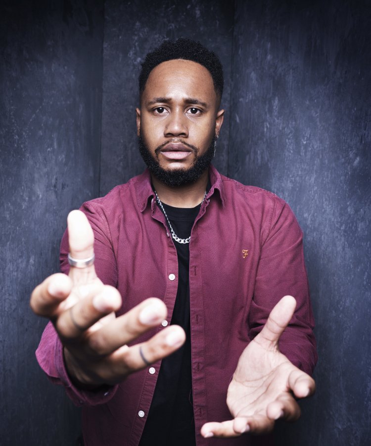 Miles Daley, Choir of Man (c) Rankin